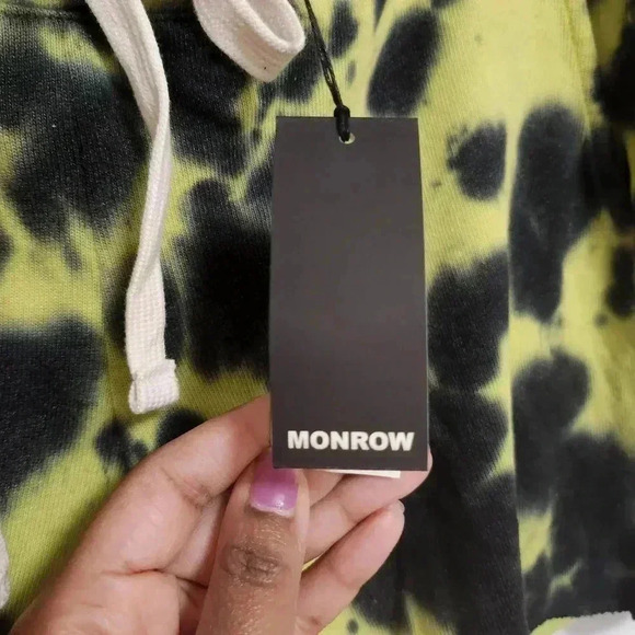 Monrow-Fuzzy fleece pocket shorts - Picture 5 of 5